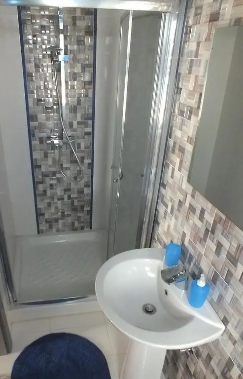 Penthouse Next To The Beach Marsaskala Malta